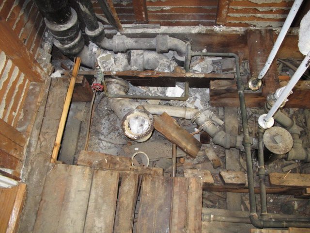 Plumbing Problems in Older Chatsworth Houses