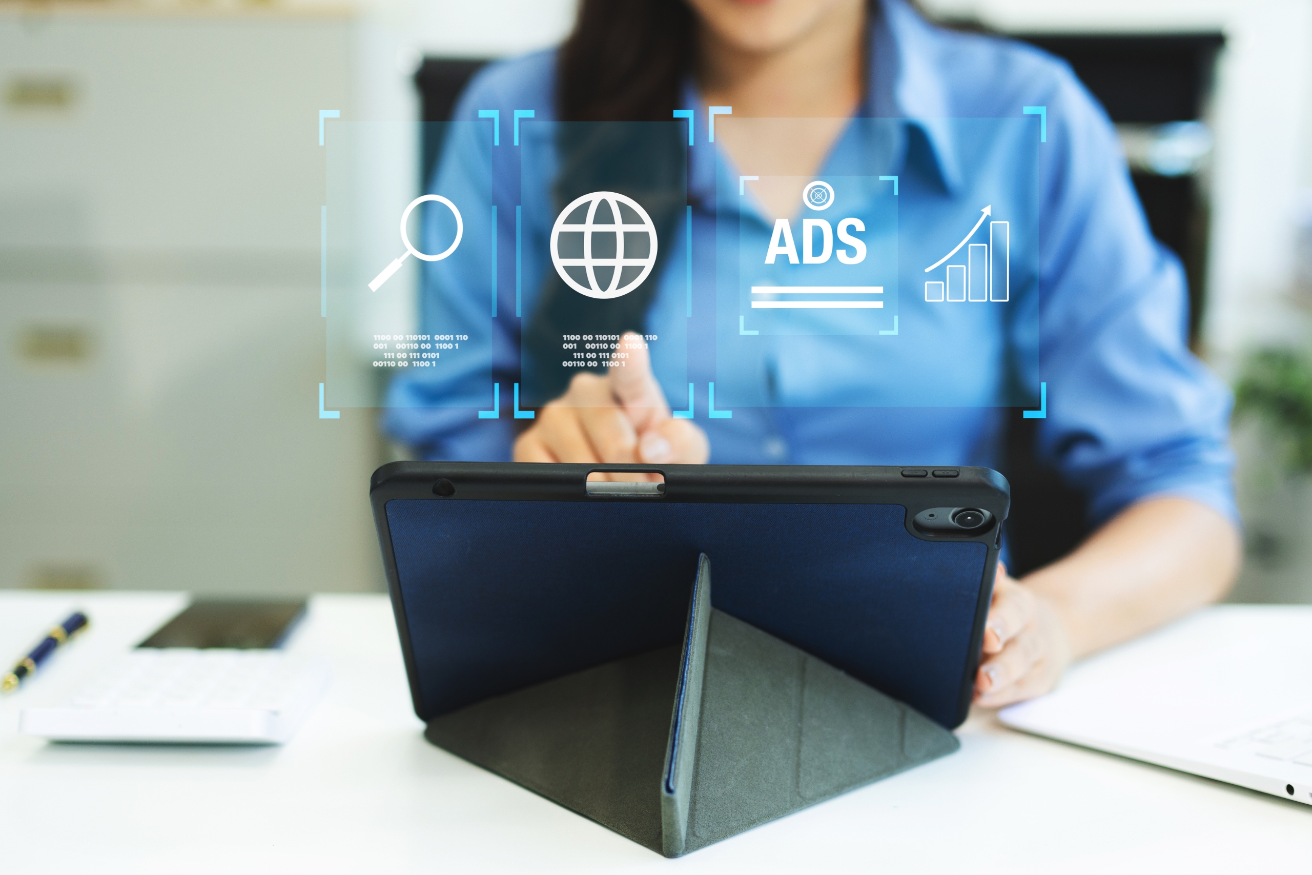 How To Advertise On LinkedIn