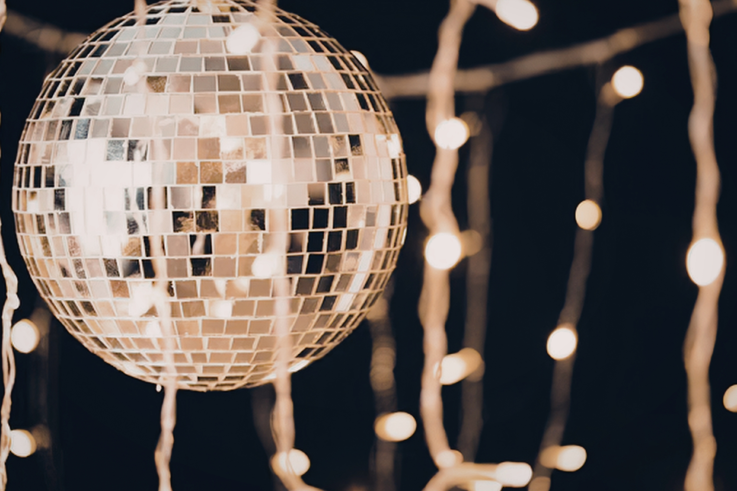 호스티스 바에서 할 수 있는 일