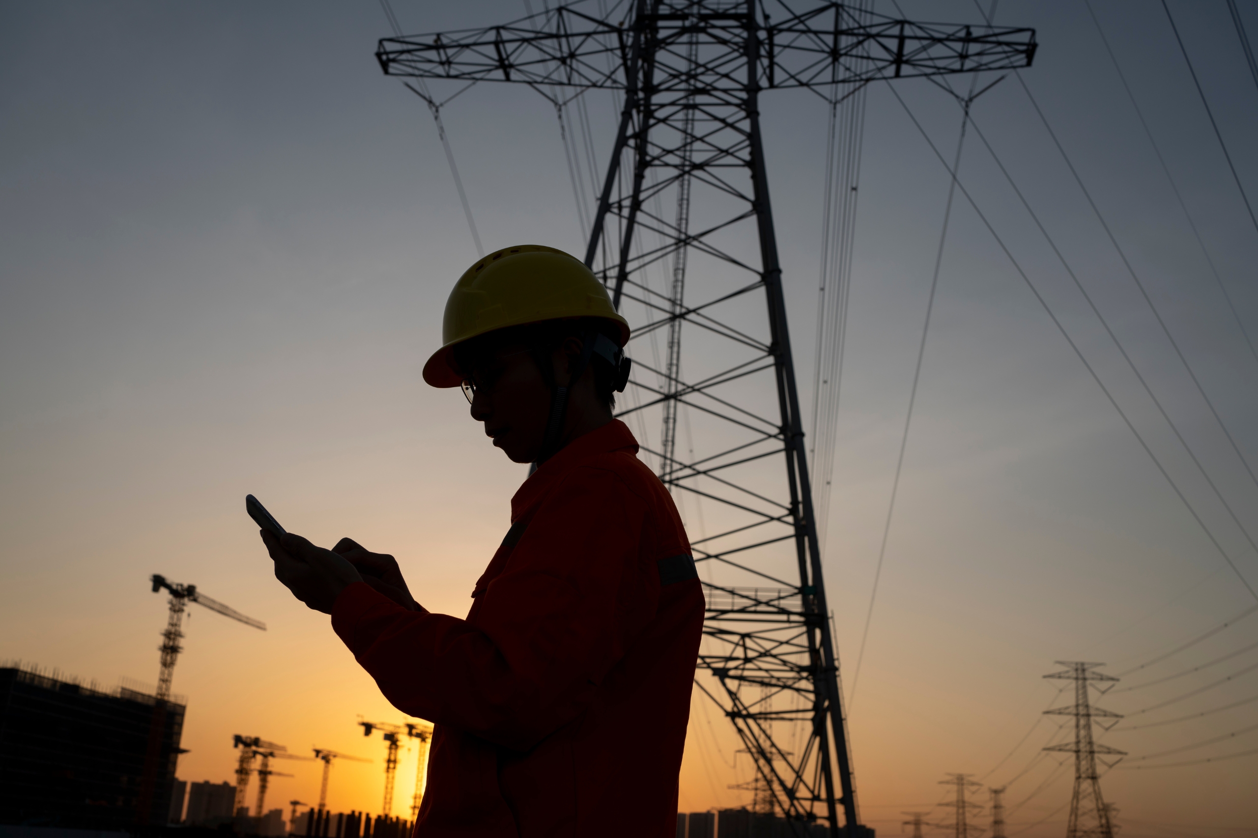 The Benefits Of Comparing Business Electricity Suppliers