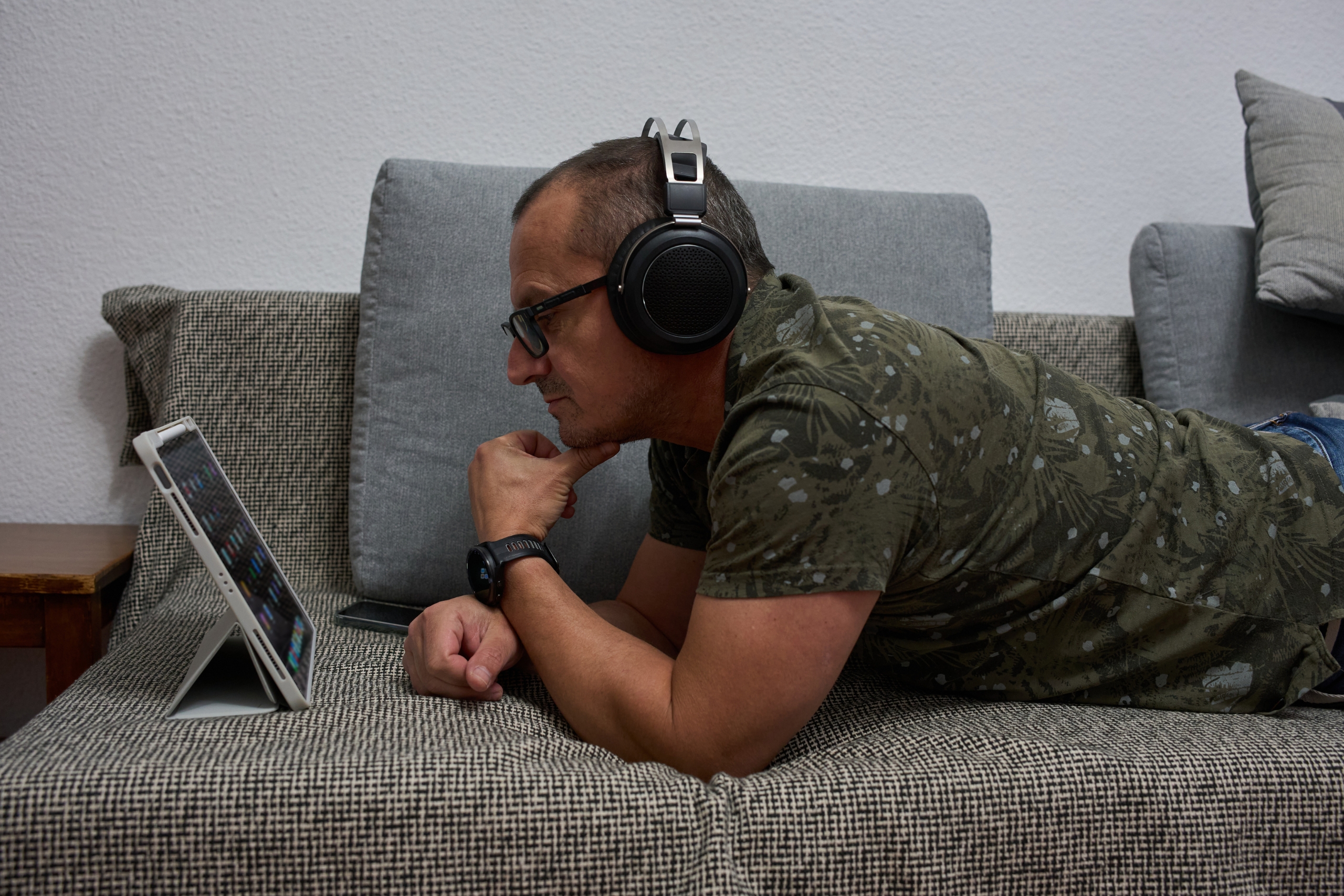 Best Movies To Watch When Feeling Depressed Uplifting Films That Can Improve Your Mood